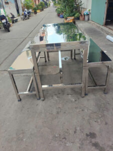 KHÁCH ĐẶT GÌ LÀM ĐÓ